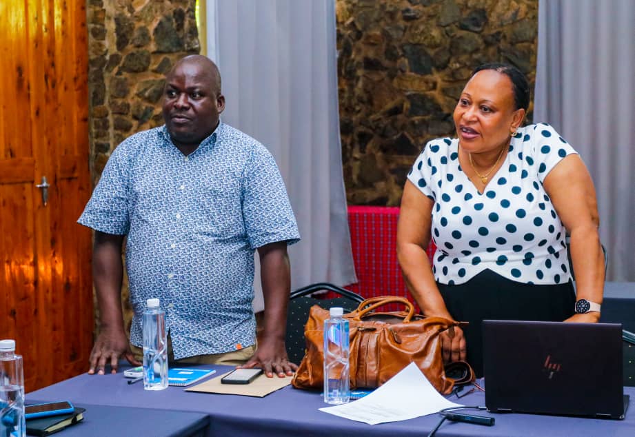 SUA Improves the Livestock Sector through Research on New Mastitis Treatments7