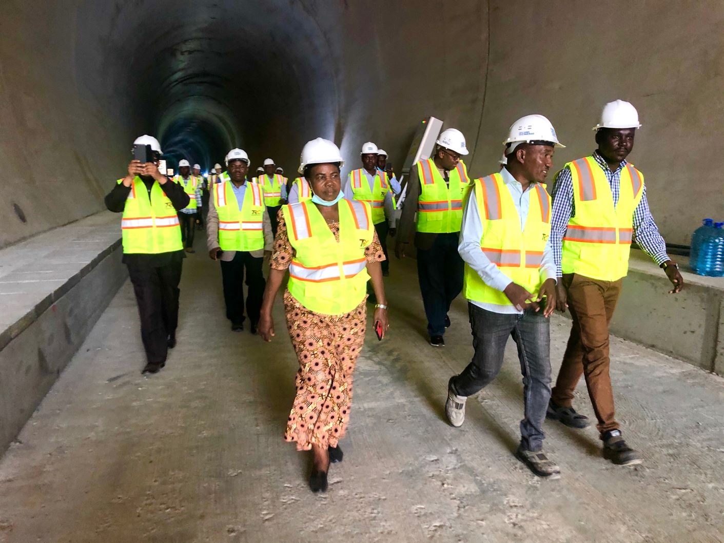 University-Leaders-in-the-country-visits-SGR-project-7.jpg